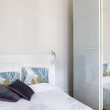 Radiant 1bd In Clignancourt شقة *