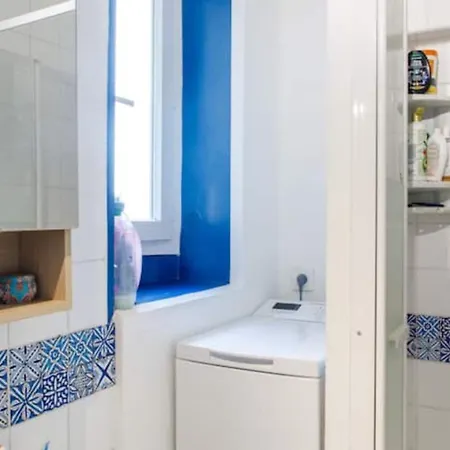 Radiant 1bd In Clignancourt Παρίσι